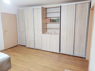 P4442 Apartament cu 2 camere, zona Girocului