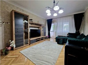 Unirii Traian Matei Basarab Apartament 3 camere renovat mobilat lift