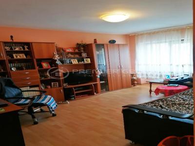 Apartament 3 camere, Nicolina-Lidl, 70mp
