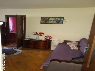 Apartament cu 2 camere,zona Girocului