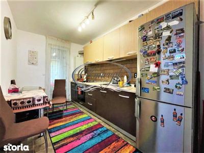 Apartament cu loc de parcare, pe strada Porii