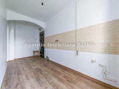 Apartament 2 camere in Deva, zona Balcescu, 35 mp, parter...