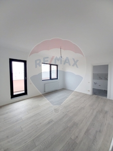 Apartament 2 camere vanzare in bloc de apartamente Bucuresti, Pipera