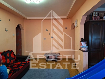 Apartament 3 camere, frumos amenajat, 60 mp utili, Aurel Vlaicu