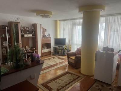 Apartament 3 camere Grivitei etaj intermediar