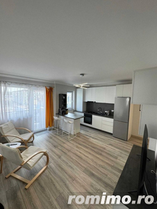 Apartament 3 camere! zona Amethyst/Metro! 60 mp!