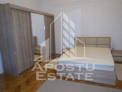 Apartament cu 2 camere in Piata Unirii centrala termica