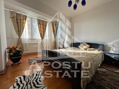 Apartament cu 2 camere semidecomandat zona Podgoria