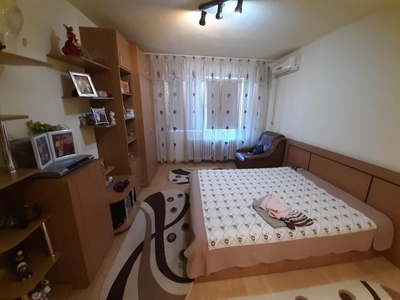 Apartament cu 3 camere Pantelimon - Arena Nationala