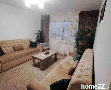 Apartament cu 3 camere semidecomandate Zona George Enescu