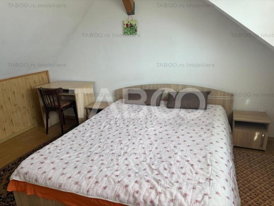 Apartament mobilat utilat zona Lupeni 80 mp la casa