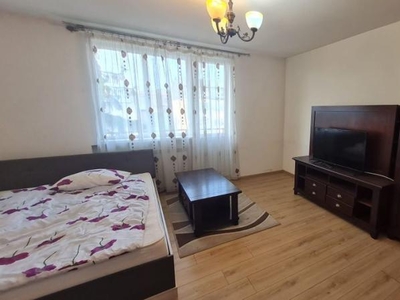 Apartament vanzare 2 camere zona Balcescu