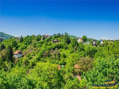 Calea Poienii Livada Postei, acces facil, 900mp, toate utilitatile, incantare panoramica