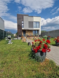 Casa deosebita in stil mediteranean, la cheie, Stupini, Brasov