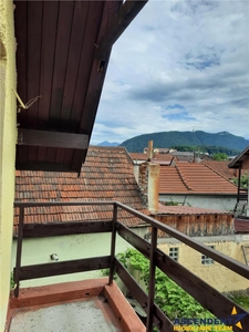 Casa P+1+M, curte privata, zona linistita, Central, Brasov