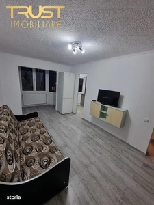 ROANDY-Apartament cu centrala termica proprie,spatios,zona Stadion