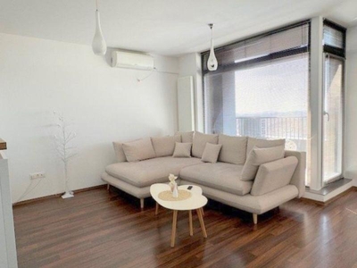 De inchiriat apartament cu 2 camere si parcare-imobil nou-Soarelui