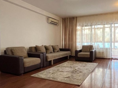 De Vanzare Apartament de 3 camere cu Loc de parcare - Omnix