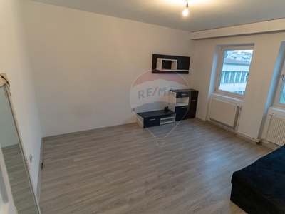 Garsoniera vanzare in bloc de apartamente Hunedoara, Deva, Ultracentral