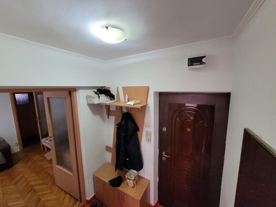 Inchiriere apartament 2 camere Secuilor, 5min metrou, modern