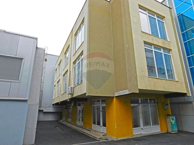 Spatiu comercial 289 mp inchiriere in Clădire birouri, Bucuresti, Crangasi