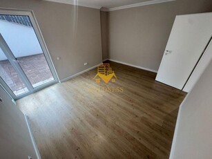 2 camere, terasa 96 mp, garaj, bloc nou, Zona Centrala, Cipariu,Mosoiu