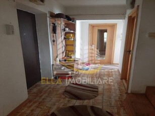 Apartament 2 camere zona Biserica Sf Gheorghe,Piata mare