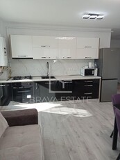 Apartament 3 camere, 2 dormitoare, parcare, zona Eroilor, Floresti