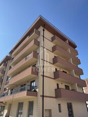 Apartament 3 camere | Zona Calea Surii Mici