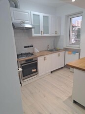 Apartament 3 camere, zona Parangu (Strada Eliberarii)