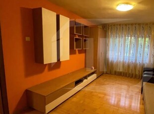 Apartament 4 camere decomandate, 2 parcari, zona Kauland