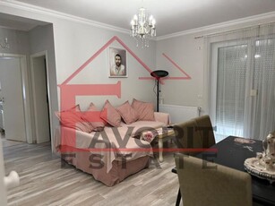 Apartament cu 2 camere cu gradina proprie.