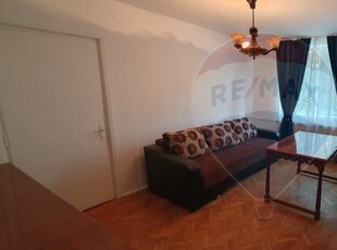 Apartament cu 2 camere de inchiriat in zona Calea Bucuresti