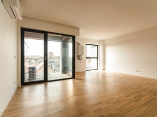 Apartament cu 2 camere finalizat, vedere pe 2 parti - Comision 0%