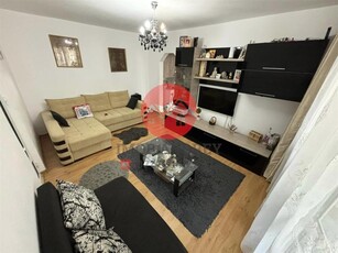 Apartament cu 2 camere si gradina privata de vanzare in cartierul Vest renovat, cu centrala pe gaz, ideal pentru familii si cupluri de vanzare