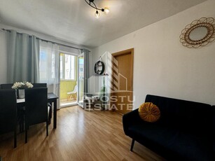 Apartament cu 2 camere, zona Girocului