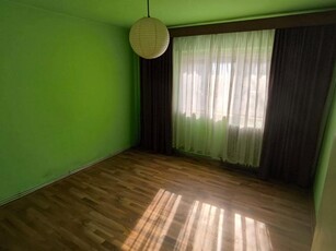 Apartament cu 3 camere Zona Micro 5 (Str. Muresului)