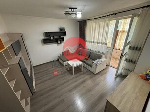 Apartament modern cu 3 camere complet renovat si mobilat in zona Vest de vanzare