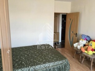 Apartement cu o camera, decomandat, zona OlimpiaStadion