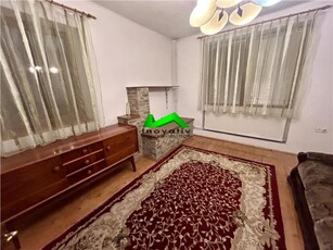 Casa de inchiriat 3 camere curte Sibiu Piata Cluj