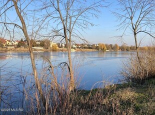 Mogosoaia - La lac - Str. Martha Bibescu, 4.566 mp, deschidere 40 ml