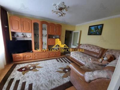 NOVISIMO-IMOBILIARE: APARTAMENT CU 3 CAM. IN ZONA VEST de vanzare