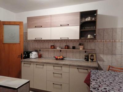 Apartament cu 2 camere -zona Sens