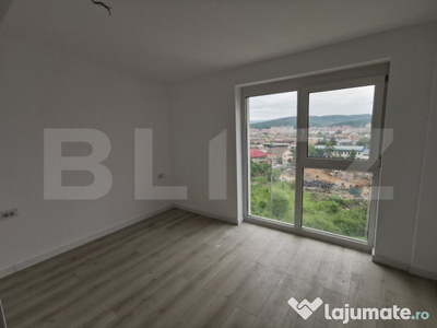 Apartament 2 camere, bloc nou