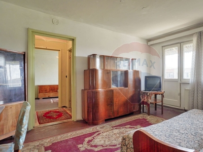 Apartament 2 camere vanzare in bloc de apartamente Brasov, Gemenii