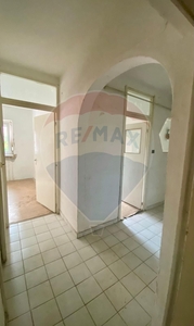 Apartament 2 camere vanzare in bloc de apartamente Sibiu, Medias, Vitrometan