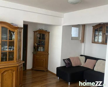 Apartament 3 camere decomandat - zona Racadau