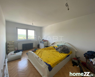 Apartament 3 camere decomandat zona Vasile Aaron