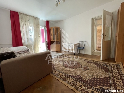 Apartament cu 2 camere semidecomandat zona Lipovei