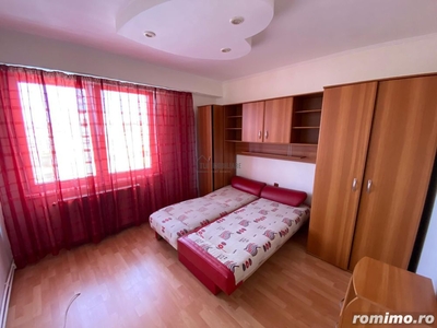 Apartament de 2 camere, decomandat, zona Rexo Coffee